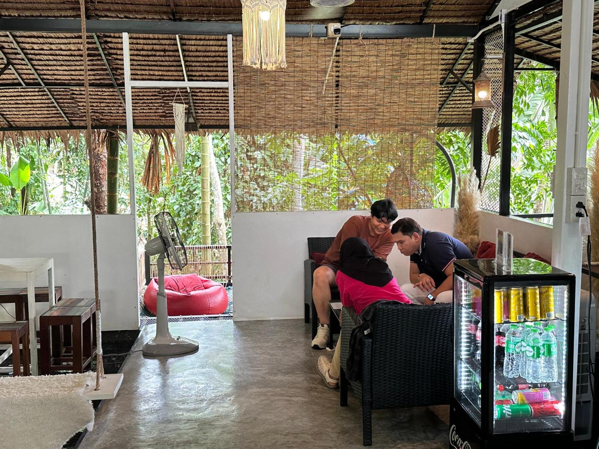 Nua Tone Resort Bang Tao & Cafe Екстер'єр фото