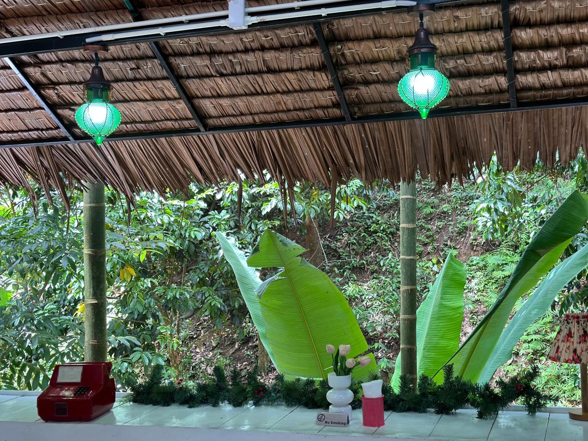 Nua Tone Resort Bang Tao & Cafe Екстер'єр фото